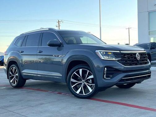 2025 Volkswagen Atlas 2.0T SEL Premium R-Line 4MOTION