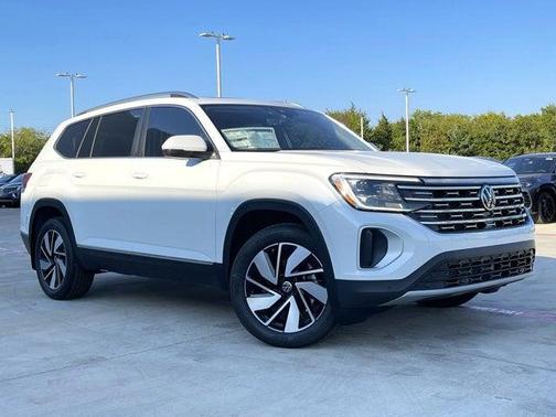 2025 Volkswagen Atlas 2.0T SEL