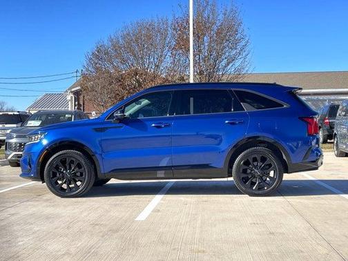 2022 Kia Sorento SX