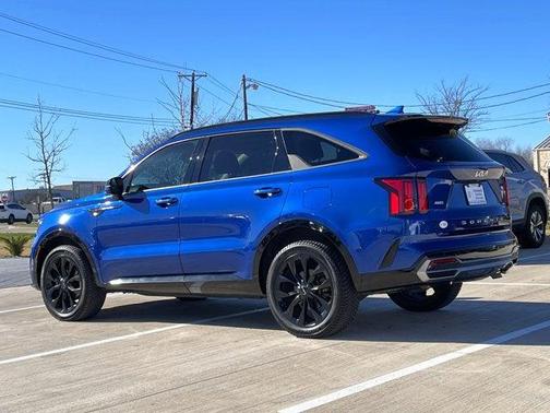 2022 Kia Sorento SX