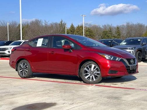 2022 Nissan Versa 1.6 SV