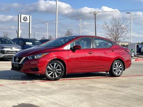 2022 Nissan Versa 1.6 SV