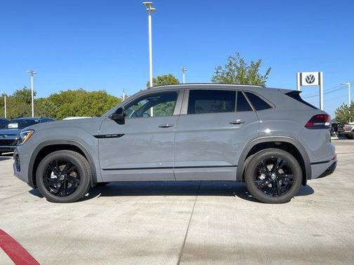 2025 Volkswagen Atlas Cross Sport 2.0T SEL