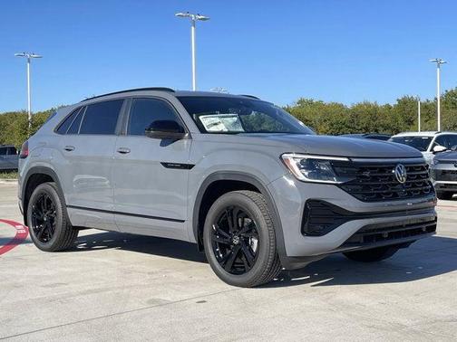 2025 Volkswagen Atlas Cross Sport 2.0T SEL