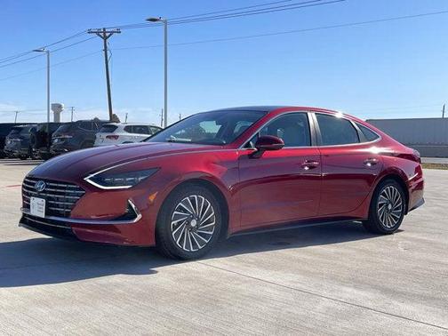 2023 Hyundai SONATA Hybrid Limited