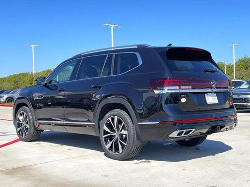 2026 Volkswagen Atlas 2.0T SEL Premium R-Line 4MOTION