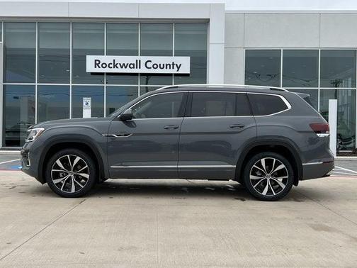 2025 Volkswagen Atlas 2.0T SEL Premium R-Line 4MOTION