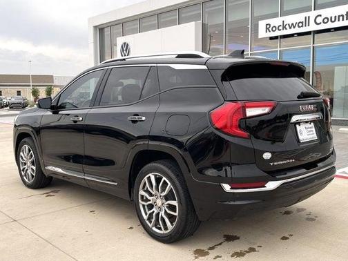 2022 GMC Terrain Denali