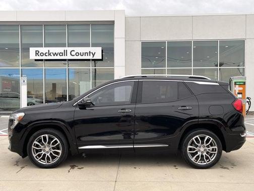 2022 GMC Terrain Denali