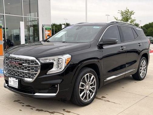 2022 GMC Terrain Denali