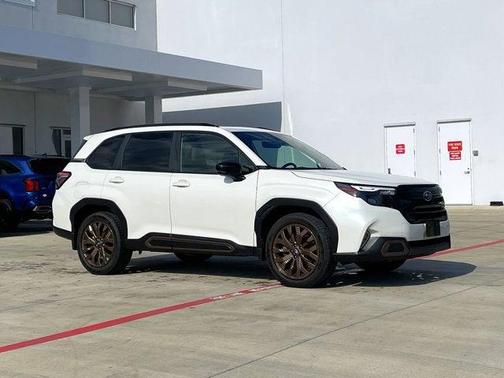 2025 Subaru Forester Sport