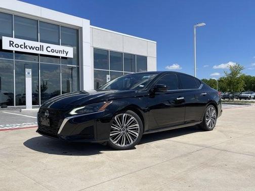 2023 Nissan Altima 2.5 SL