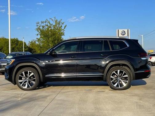 2026 Volkswagen Atlas 2.0T SEL Premium R-Line 4MOTION