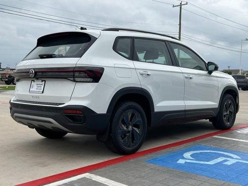 2025 Volkswagen Taos 1.5T S