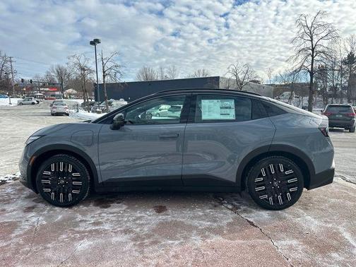 2026 Nissan Leaf PLAT+