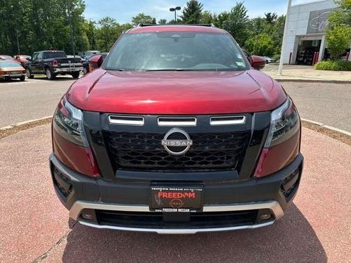 2025 Nissan Pathfinder Rock Creek