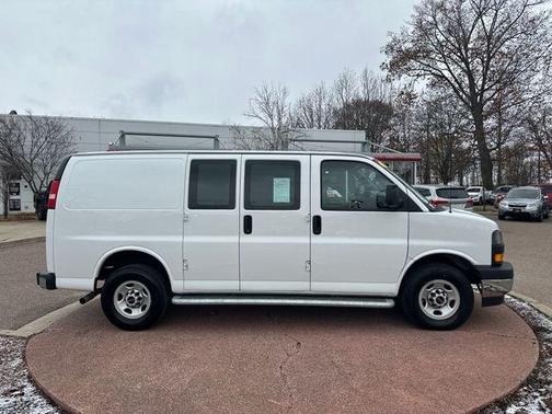 2024 GMC Savana 2500 Work Van