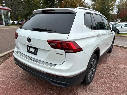 2024 Volkswagen Tiguan 2.0T Wolfsburg Edition