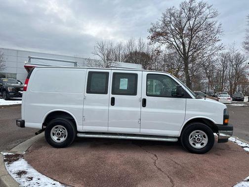 2024 GMC Savana 2500 Work Van