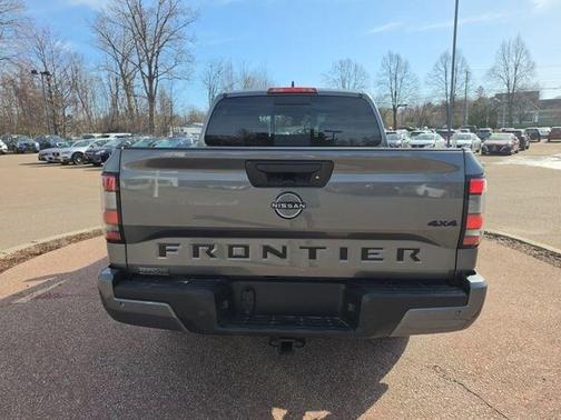 Gun Metallic 2026 Nissan Frontier SV