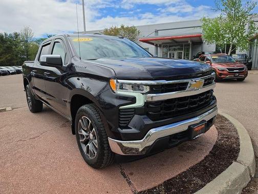 Dark Ash Metallic 2023 Chevrolet Silverado 1500 LT