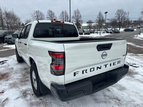 2025 Nissan Frontier S