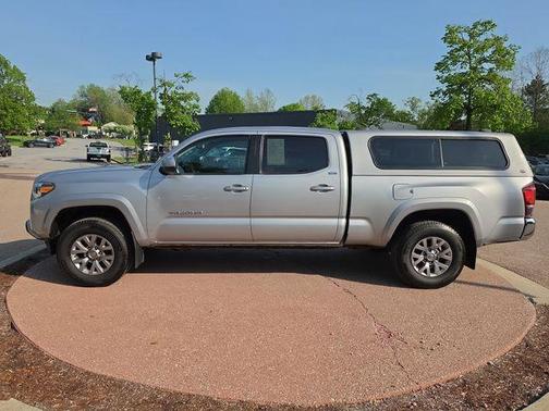Silver Sky Metallic 2018 Toyota Tacoma SR5