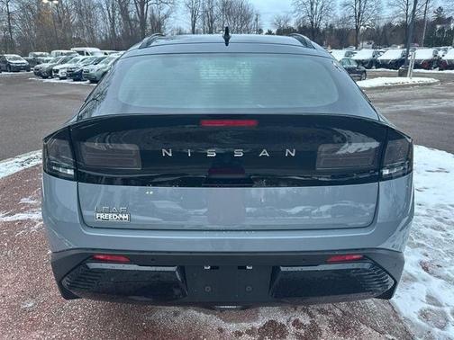 2026 Nissan Leaf PLAT+