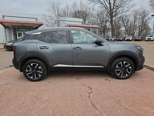 Gun Metallic 2026 Nissan Kicks SV