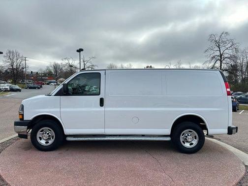 2024 Chevrolet Express 2500 Work Van