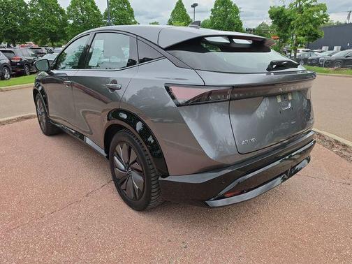 Gun Metallic 2024 Nissan ARIYA EVOLVE+