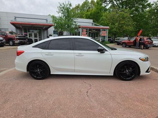 White 2022 Honda Civic Sport