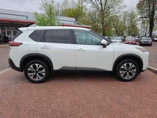 White 2023 Nissan Rogue SV