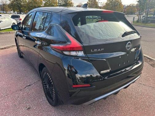 2023 Nissan Leaf SV PLUS
