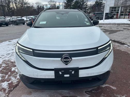 2026 Nissan Leaf PLAT+