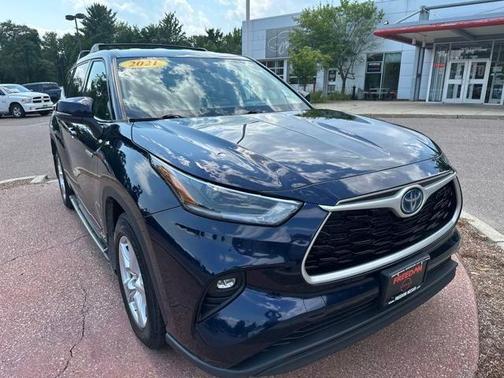 2021 Toyota Highlander Hybrid LE