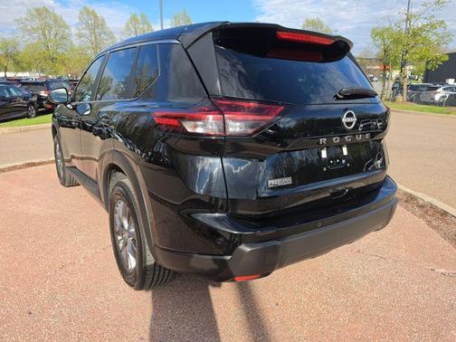 Black 2024 Nissan Rogue S