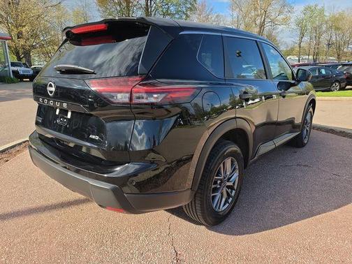 Black 2024 Nissan Rogue S