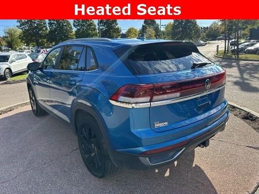 2024 Volkswagen Atlas Cross Sport 2.0T SE w/Technology