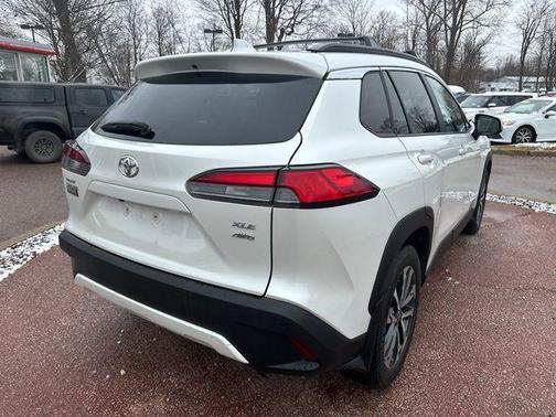 2023 Toyota Corolla Cross XLE