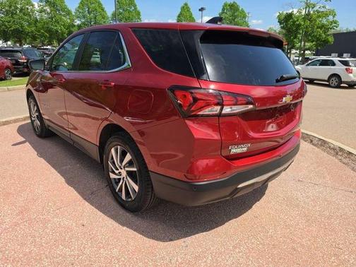 Radiant Red 2023 Chevrolet Equinox 1LT
