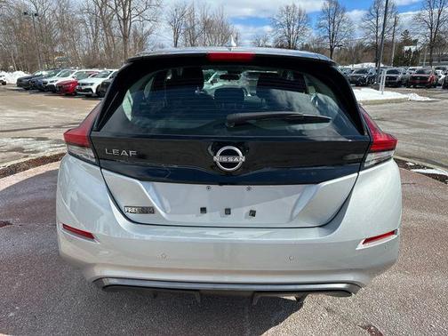 2025 Nissan Leaf S