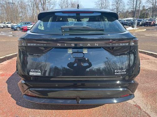 2024 Nissan ARIYA EVOLVE+