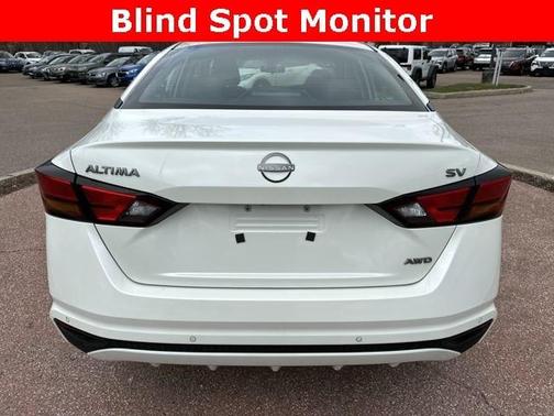 2023 Nissan Altima 2.5 SV