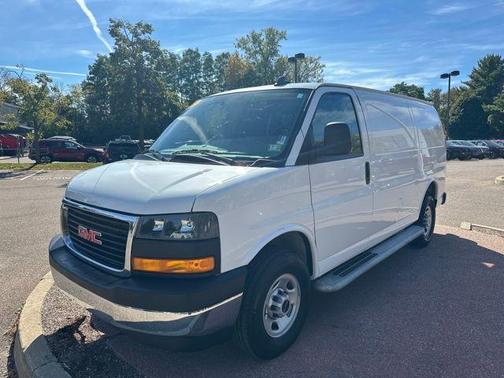 2023 GMC Savana 2500 Work Van