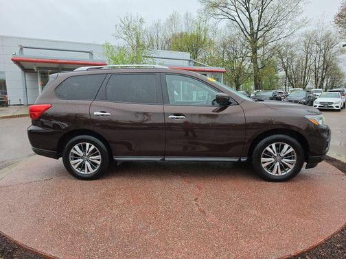 Mocha Almond Pearl 2019 Nissan Pathfinder SL