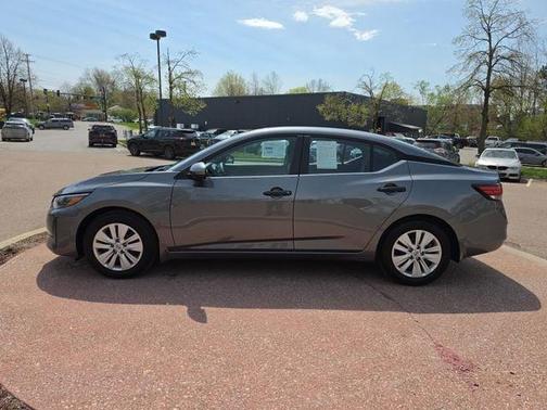Gun Metallic 2025 Nissan Sentra S