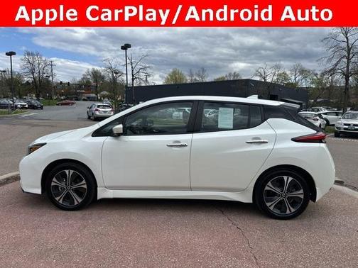 2022 Nissan Leaf SV PLUS