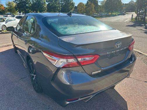 2020 Toyota Camry 
