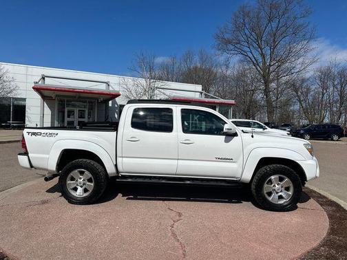 2014 Toyota Tacoma Base